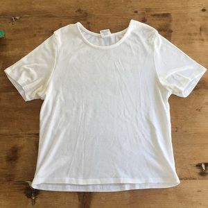 White t-shirt
